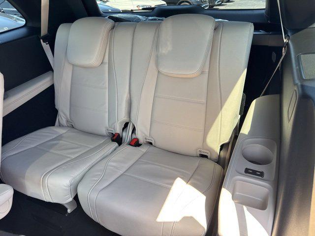 new 2025 Mercedes-Benz GLS 580 car, priced at $117,645