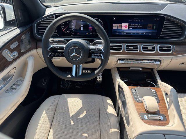 new 2025 Mercedes-Benz GLS 580 car, priced at $117,645