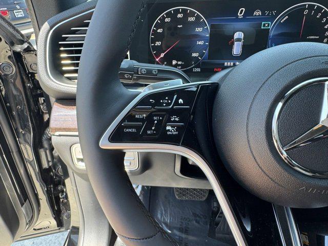 new 2025 Mercedes-Benz GLE 450e car, priced at $77,940