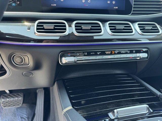 new 2025 Mercedes-Benz GLE 450e car, priced at $77,940