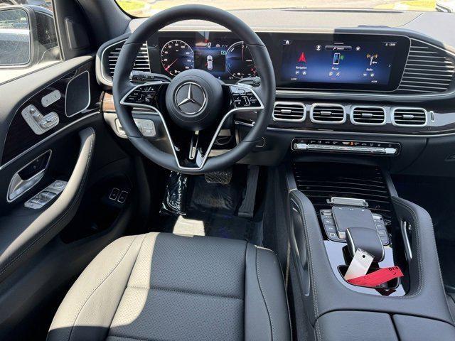 new 2025 Mercedes-Benz GLE 450e car, priced at $77,940