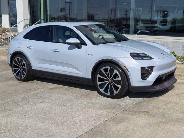 new 2025 Porsche Macan car