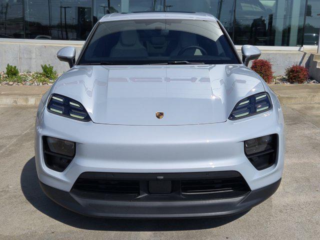 new 2025 Porsche Macan car