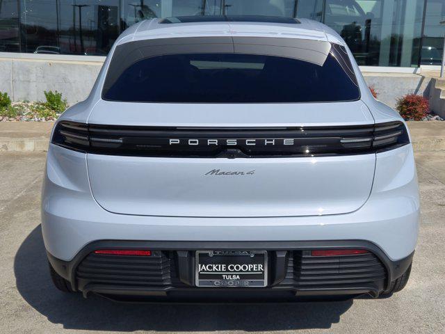 new 2025 Porsche Macan car