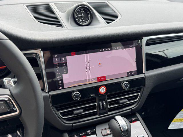 new 2025 Porsche Macan car