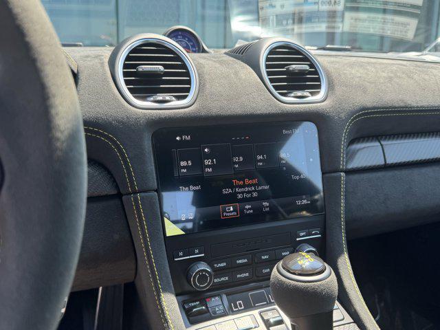 new 2025 Porsche 718 Cayman car