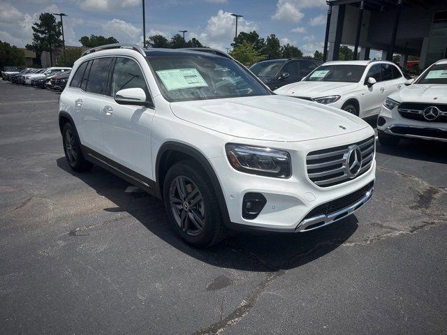 new 2025 Mercedes-Benz GLB 250 car, priced at $53,140