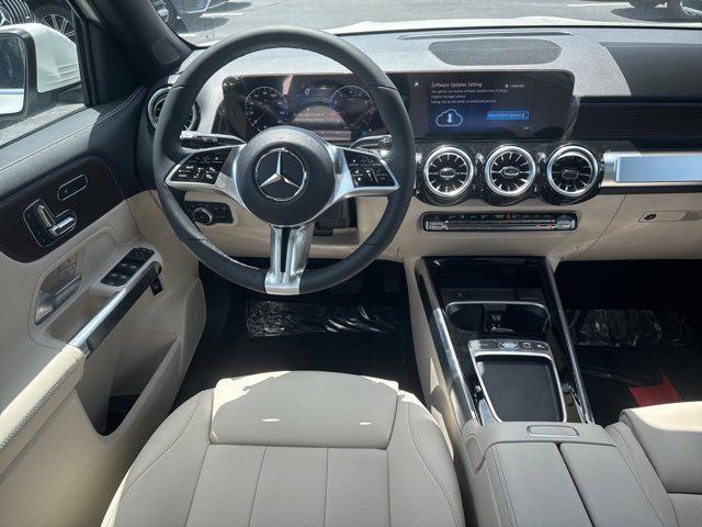 new 2025 Mercedes-Benz GLB 250 car, priced at $53,140