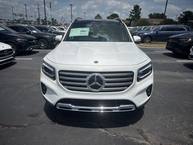 new 2025 Mercedes-Benz GLB 250 car, priced at $53,140