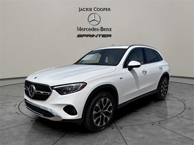 new 2025 Mercedes-Benz GLC 350e car, priced at $63,650