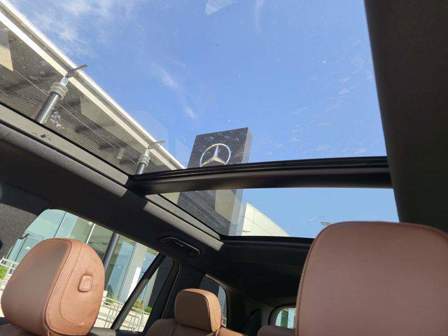 new 2025 Mercedes-Benz GLS 450 car, priced at $95,865