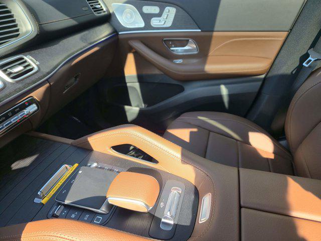 new 2025 Mercedes-Benz GLS 450 car, priced at $95,865