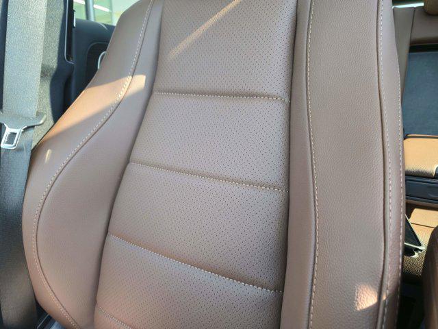 new 2025 Mercedes-Benz GLS 450 car, priced at $95,865
