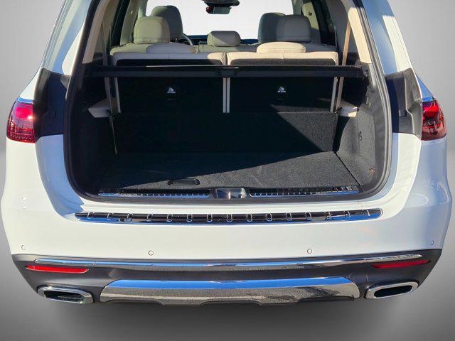 new 2025 Mercedes-Benz GLS 450 car, priced at $91,800