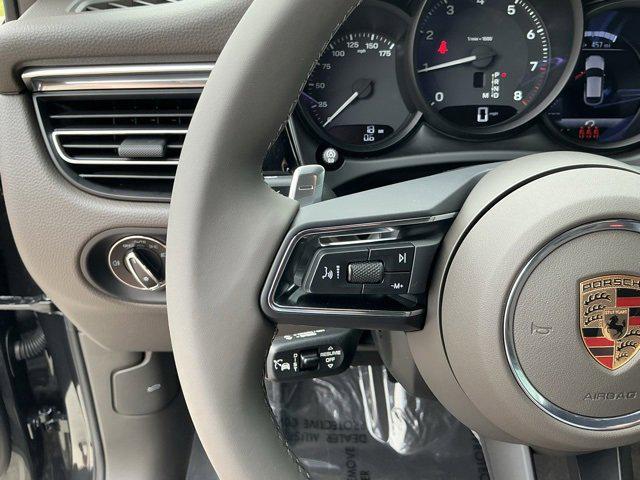 new 2025 Porsche Macan car