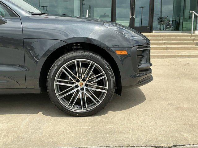new 2025 Porsche Macan car