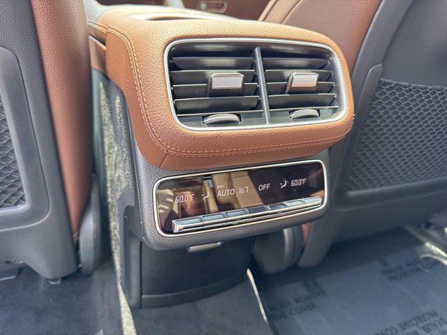 new 2025 Mercedes-Benz GLS 450 car, priced at $96,145