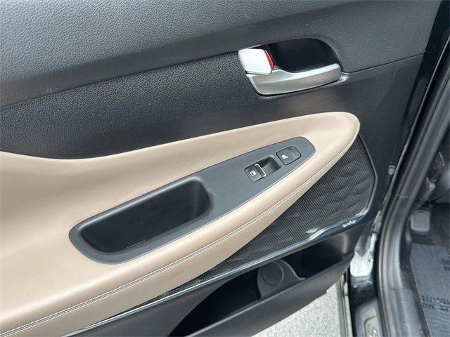 used 2019 Hyundai Santa Fe car, priced at $22,798