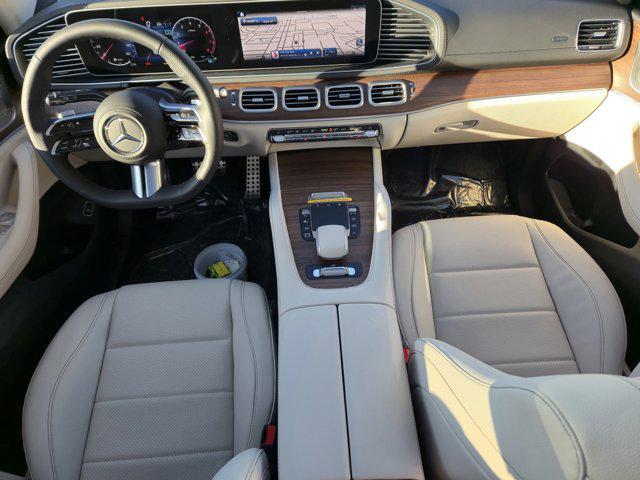 new 2025 Mercedes-Benz GLS 450 car, priced at $95,685