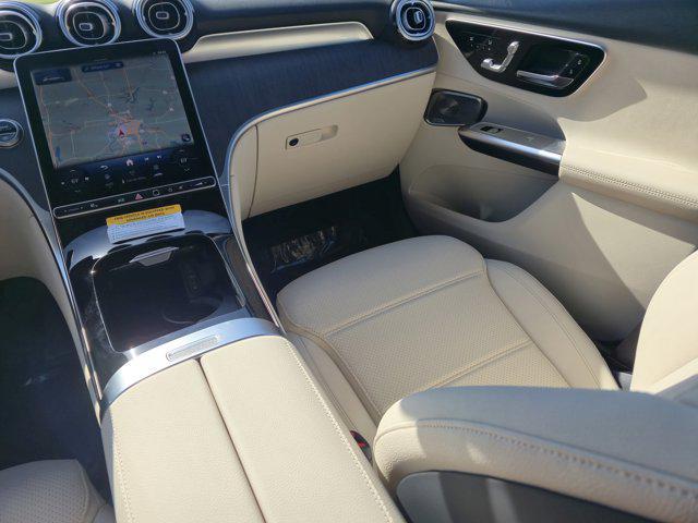 new 2025 Mercedes-Benz GLC 300 car, priced at $56,585