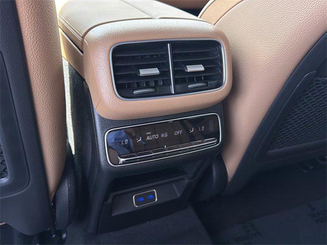 new 2026 Mercedes-Benz GLE 450 car, priced at $83,360