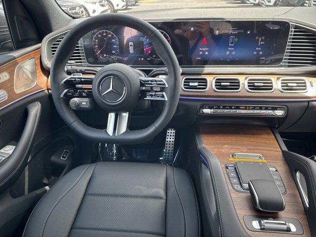 new 2025 Mercedes-Benz GLS 450 car, priced at $96,495