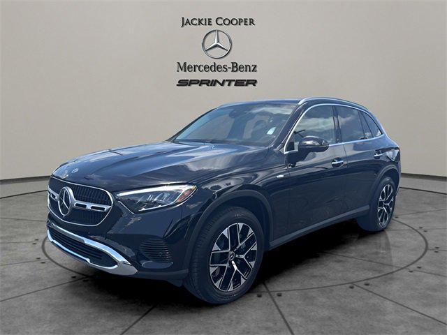new 2025 Mercedes-Benz GLC 350e car, priced at $60,937