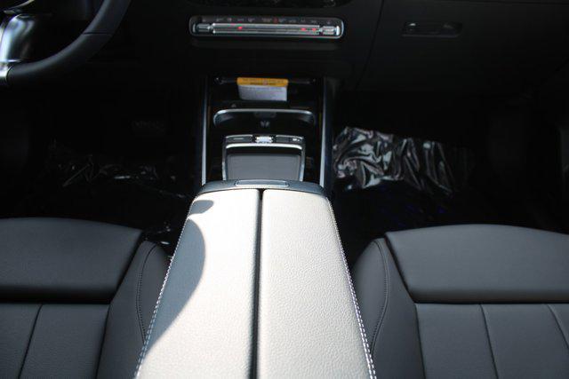 new 2025 Mercedes-Benz GLA 250 car, priced at $51,320