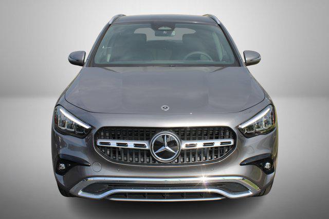 new 2025 Mercedes-Benz GLA 250 car, priced at $51,320