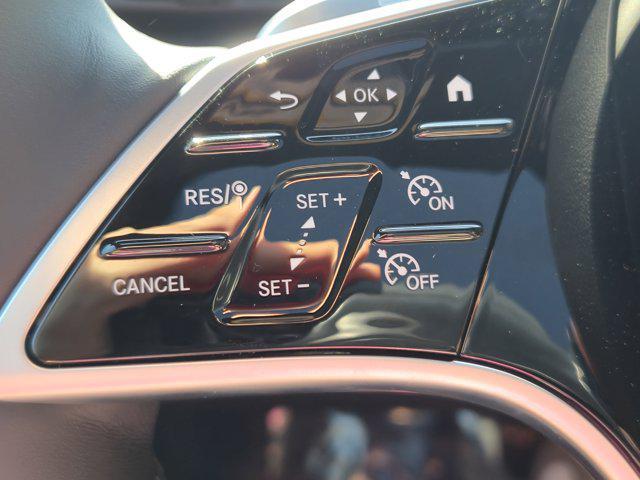 new 2025 Mercedes-Benz GLE 580 car, priced at $93,465