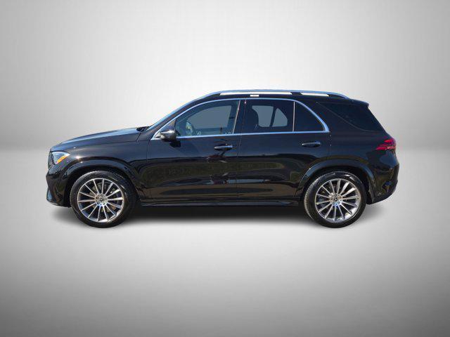 new 2025 Mercedes-Benz GLE 580 car, priced at $93,465