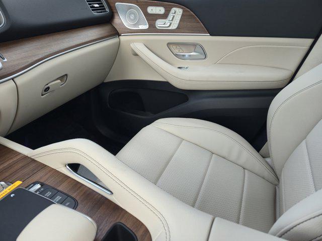 new 2025 Mercedes-Benz GLE 350 car, priced at $74,925