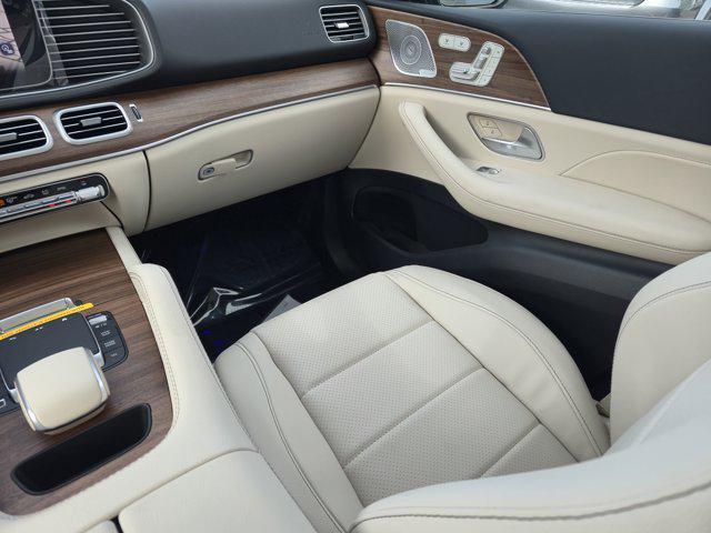 new 2025 Mercedes-Benz GLE 350 car, priced at $74,925