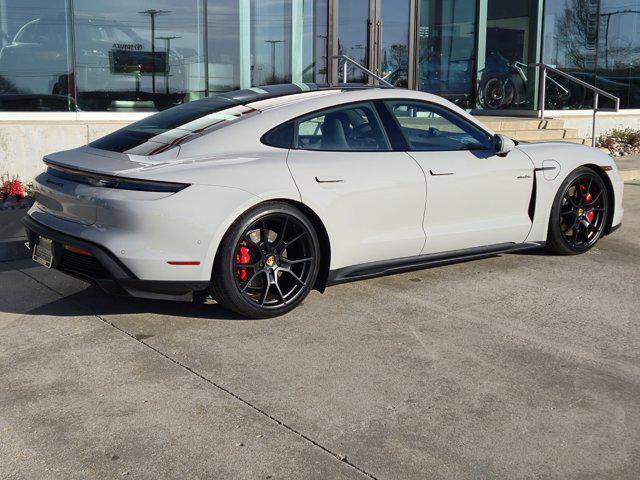 new 2025 Porsche Taycan car