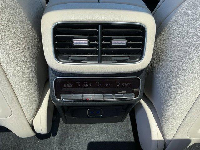 new 2025 Mercedes-Benz GLE 450 car, priced at $83,635
