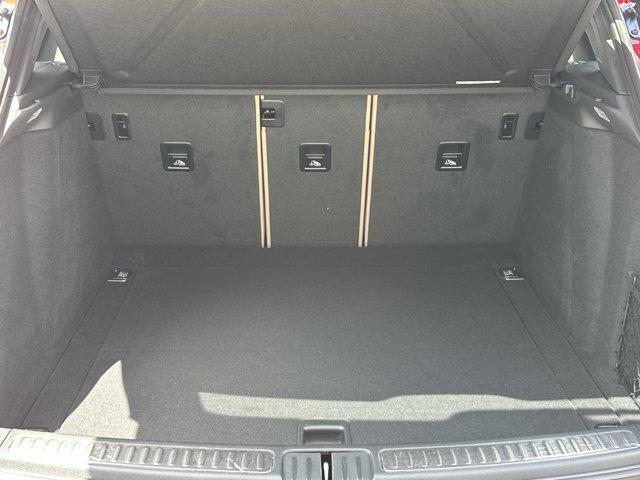 new 2025 Porsche Macan car