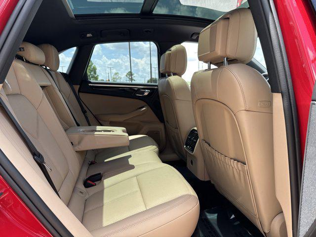 new 2025 Porsche Macan car