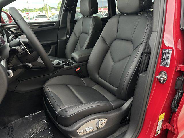 new 2025 Porsche Macan car