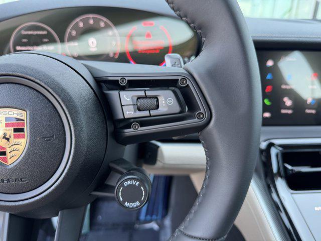 new 2025 Porsche Panamera car