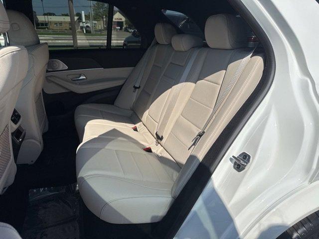 new 2026 Mercedes-Benz GLE 450e car, priced at $82,865