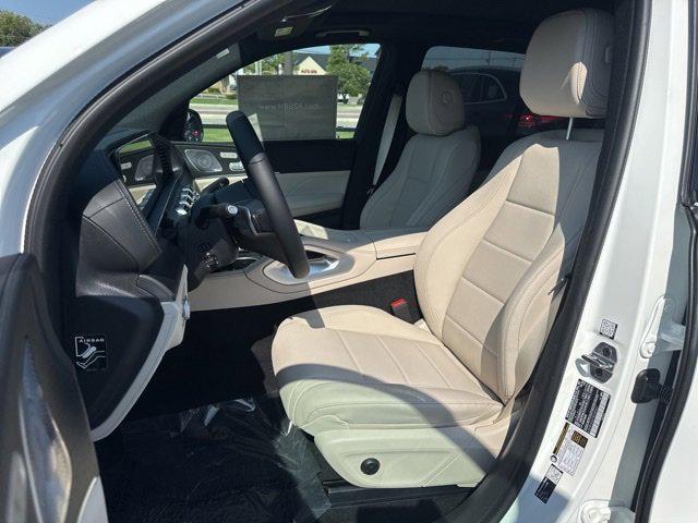 new 2026 Mercedes-Benz GLE 450e car, priced at $82,865