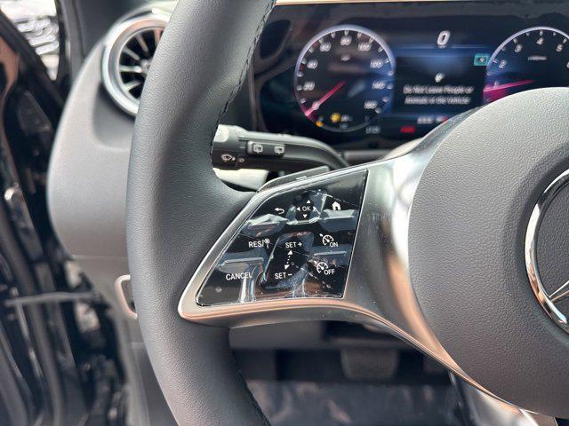 new 2025 Mercedes-Benz GLA 250 car, priced at $44,345