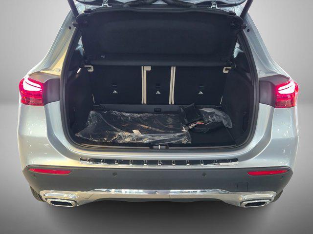 new 2025 Mercedes-Benz GLA 250 car, priced at $47,845