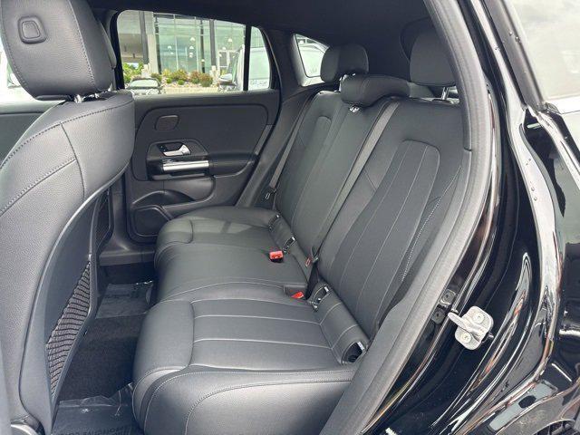 new 2025 Mercedes-Benz GLA 250 car, priced at $45,845