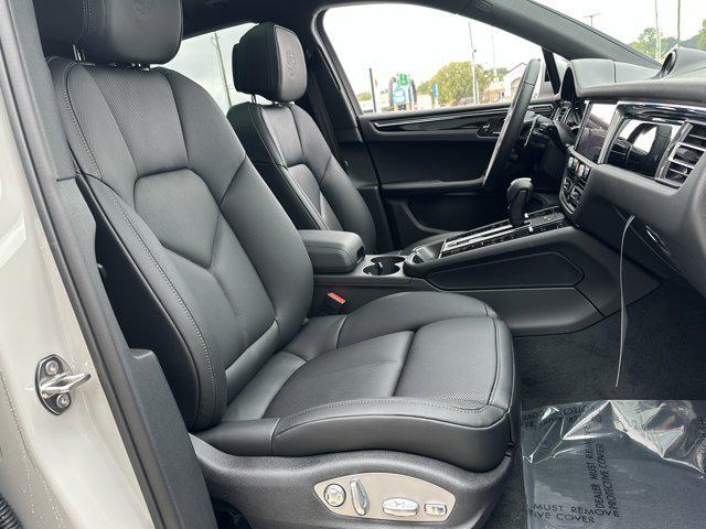 new 2026 Porsche Macan car