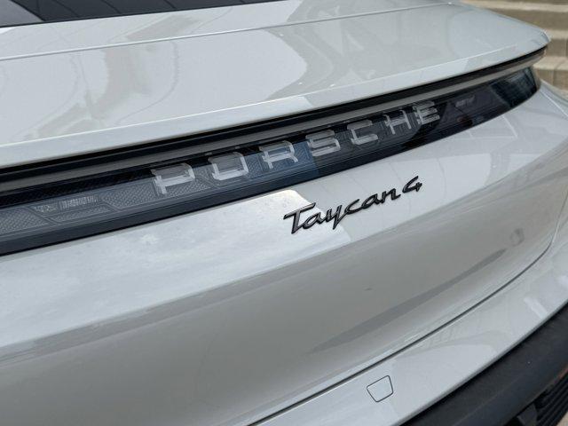 new 2025 Porsche Taycan car
