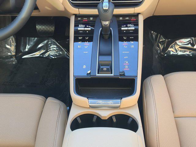 new 2025 Porsche Macan car