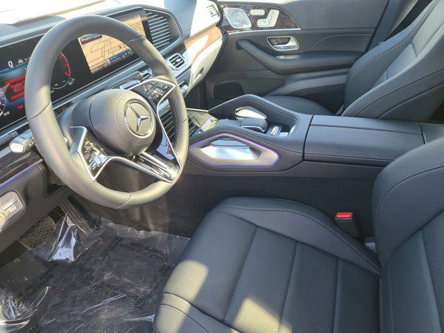 new 2025 Mercedes-Benz GLS 450 car, priced at $92,275