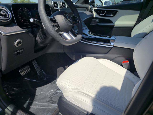 new 2025 Mercedes-Benz GLC 300 car, priced at $62,555