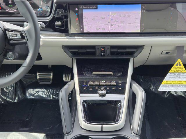 new 2025 Porsche Cayenne car